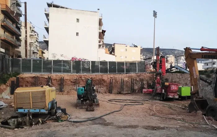 Χαλικάκι, Δημόσιος Χώρος και Αναστολή Εργασιών